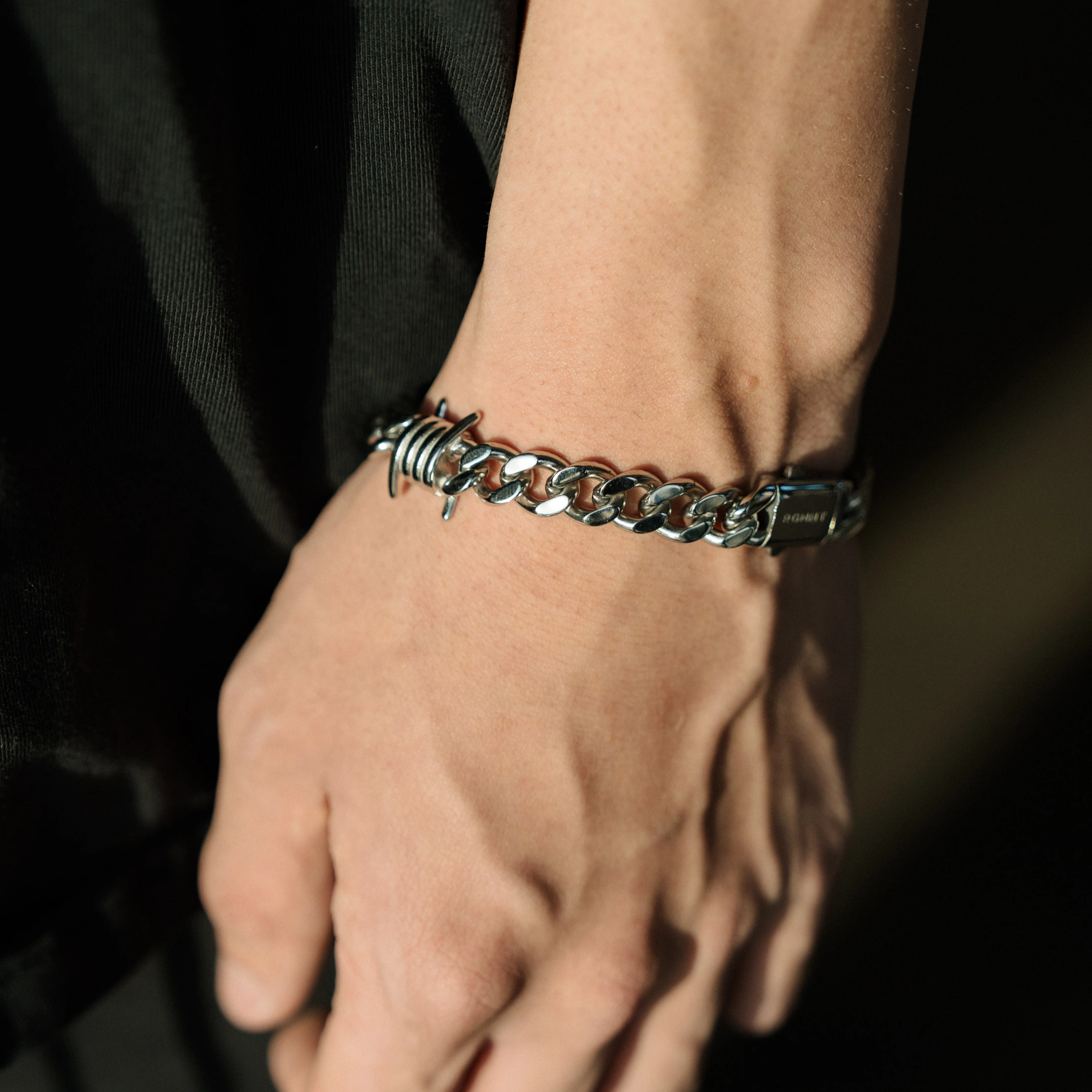 The Barbed Wire Cuban Bracelet - Silver RG397 - Image 3