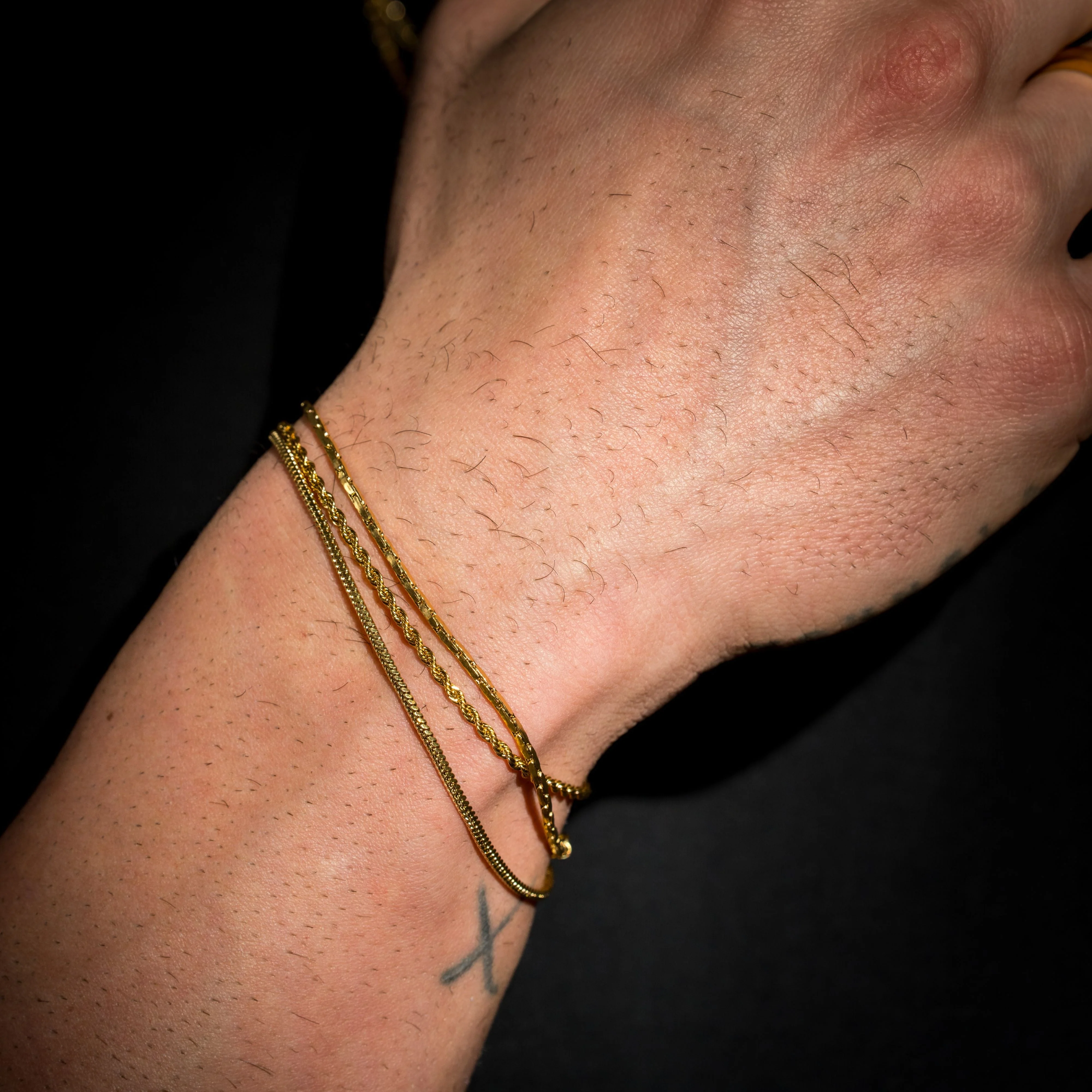 Minimal Rope Bracelet - Gold RG378 - Image 4