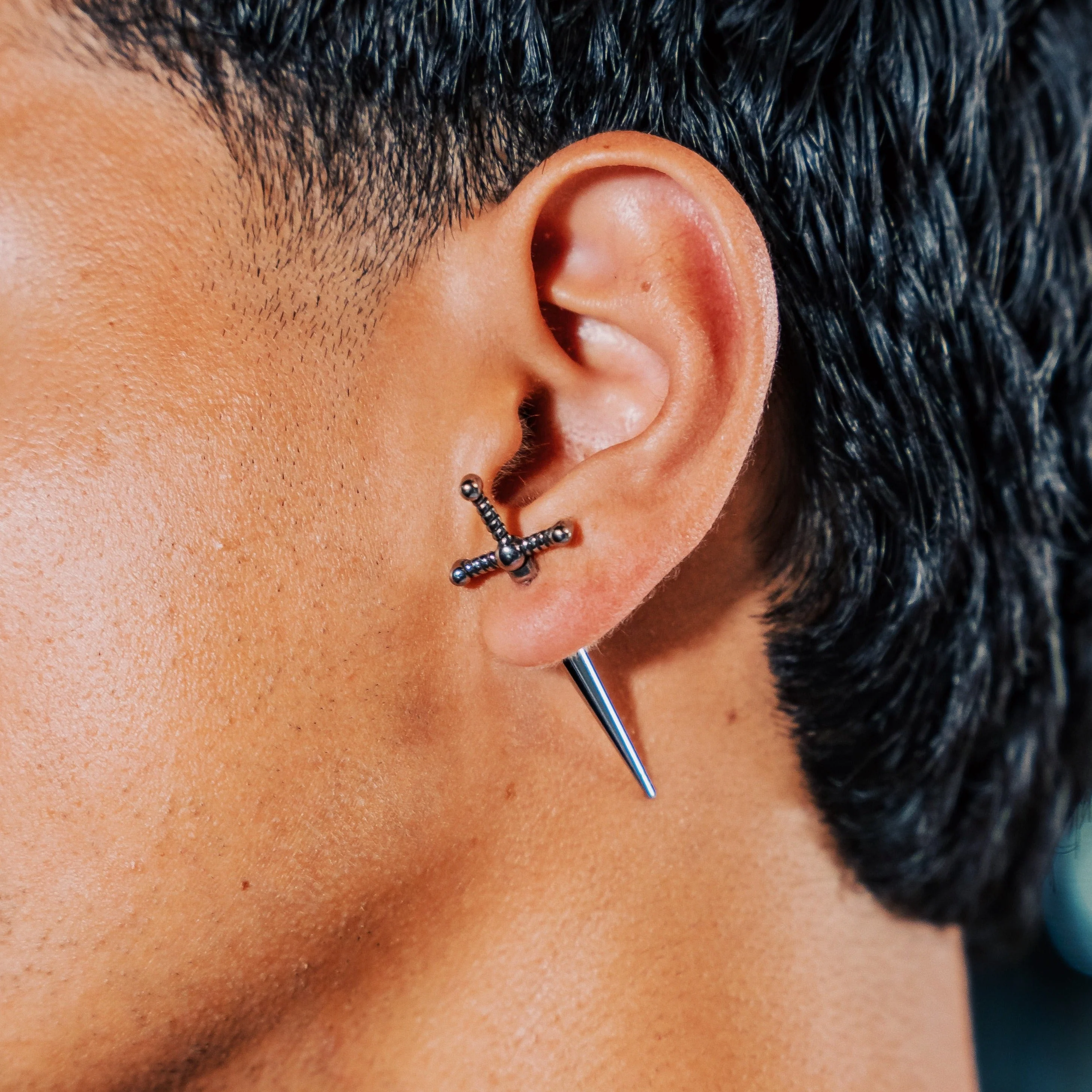 The Conan Dagger Earring - Silver RG412 - Image 4